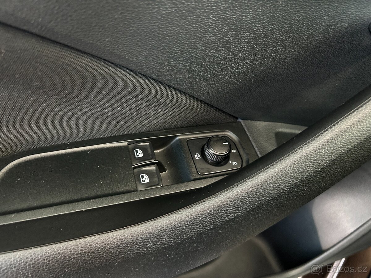 Škoda Scala 1.0 TSI,1.MAJITEL,SERVISKA - 10