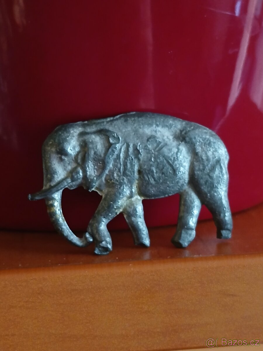 Retro cínový malý sloník - 10