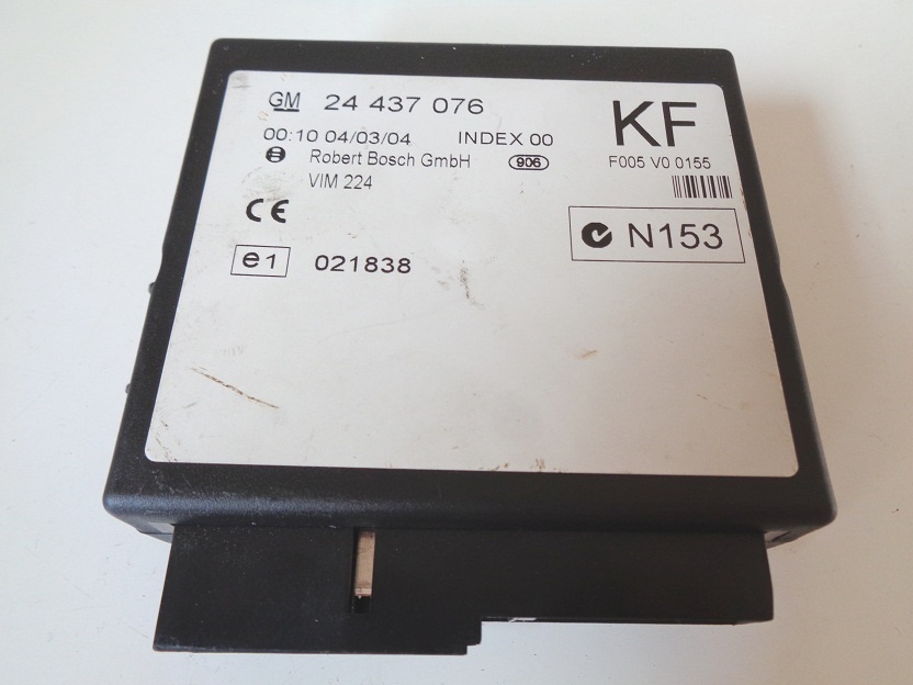 Opel Zafira A 2.2 DTI náhradní díly - 10