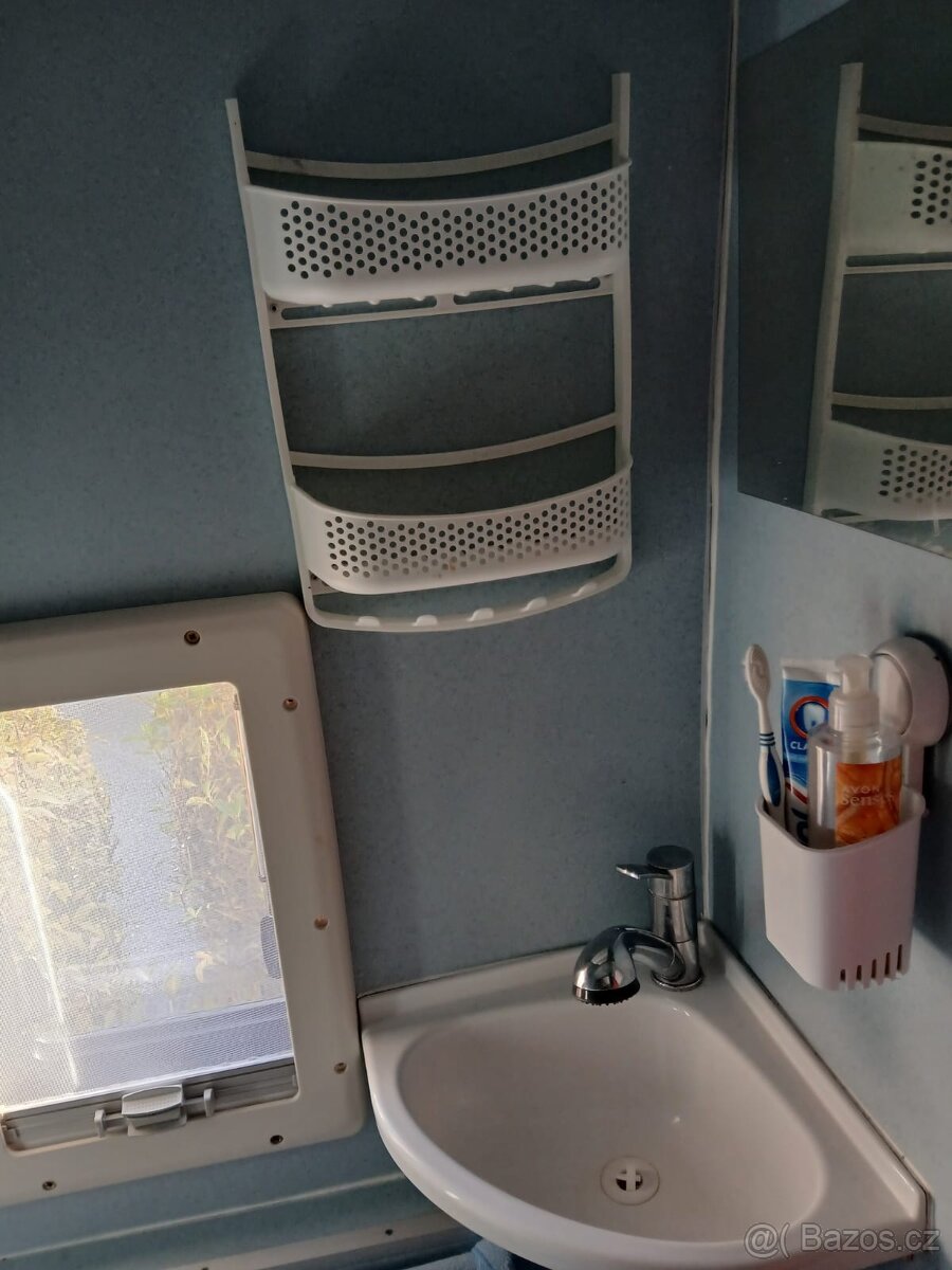 Obytná vestavba - 10