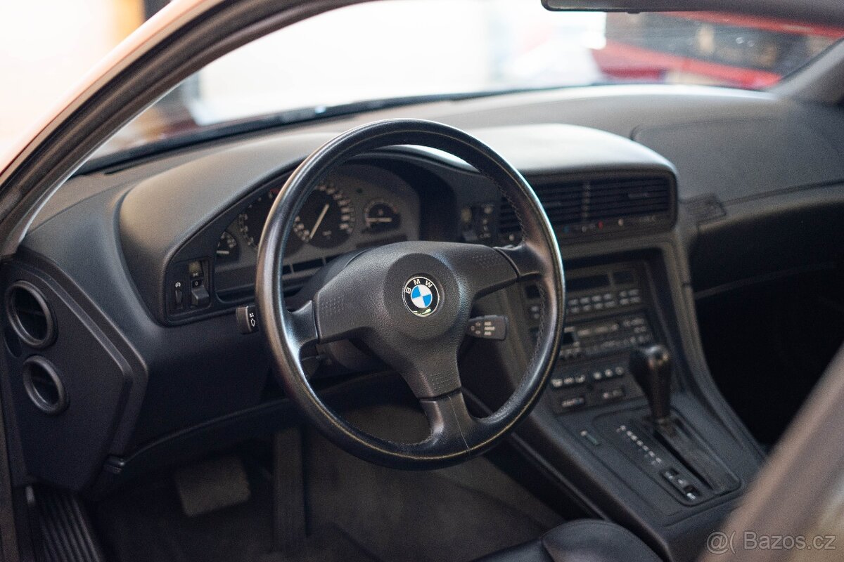 BMW Rad 8 850i - 10