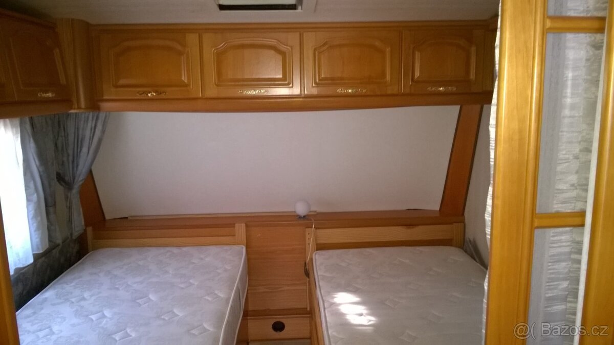 Karavan LMC typ 700 P - 10