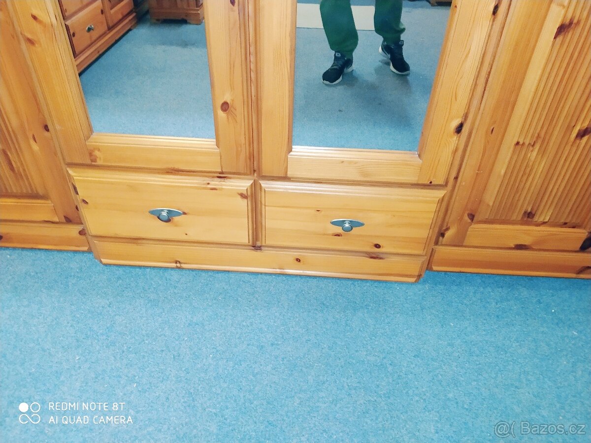 MUSTERING KOMPLETNÍ LOŽNICE - 10