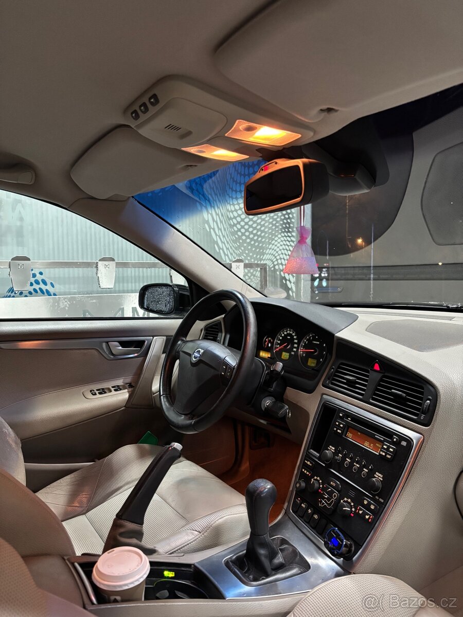 Prodám Volvo S60 2.4 Benzin/CNG - 10