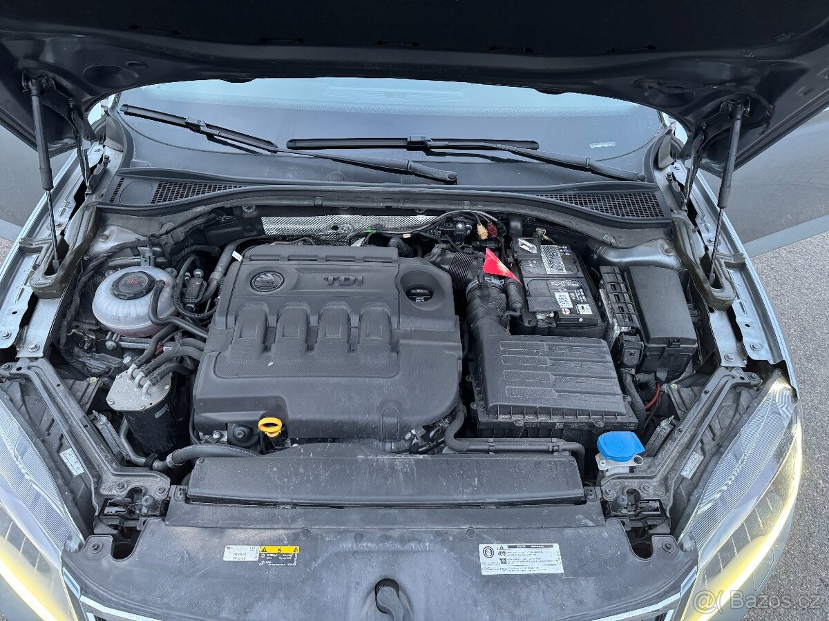 Škoda Superb 2.0 TDI 110 kW - 10