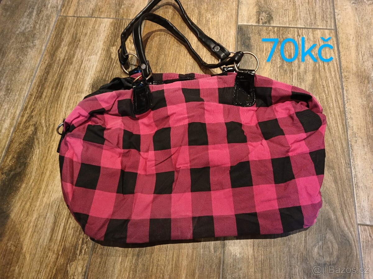 Kabelky různé - 10