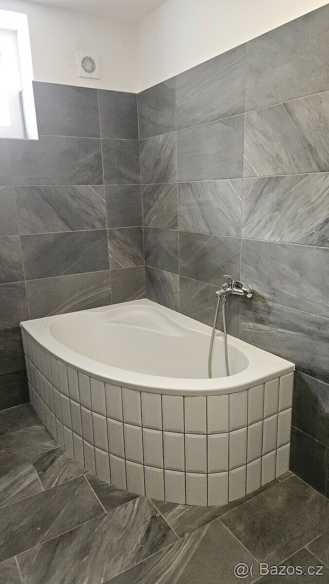 Prodám rodinný dům v Prostějově v perfektním stavu - 10