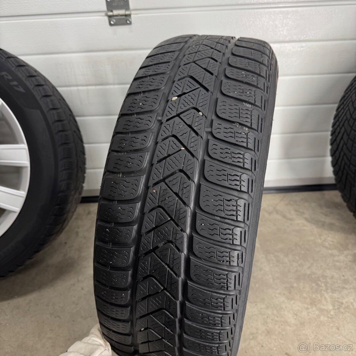 TOP zimní sada VW 215/55 R17 6-5mm - Passat/Superb - 10