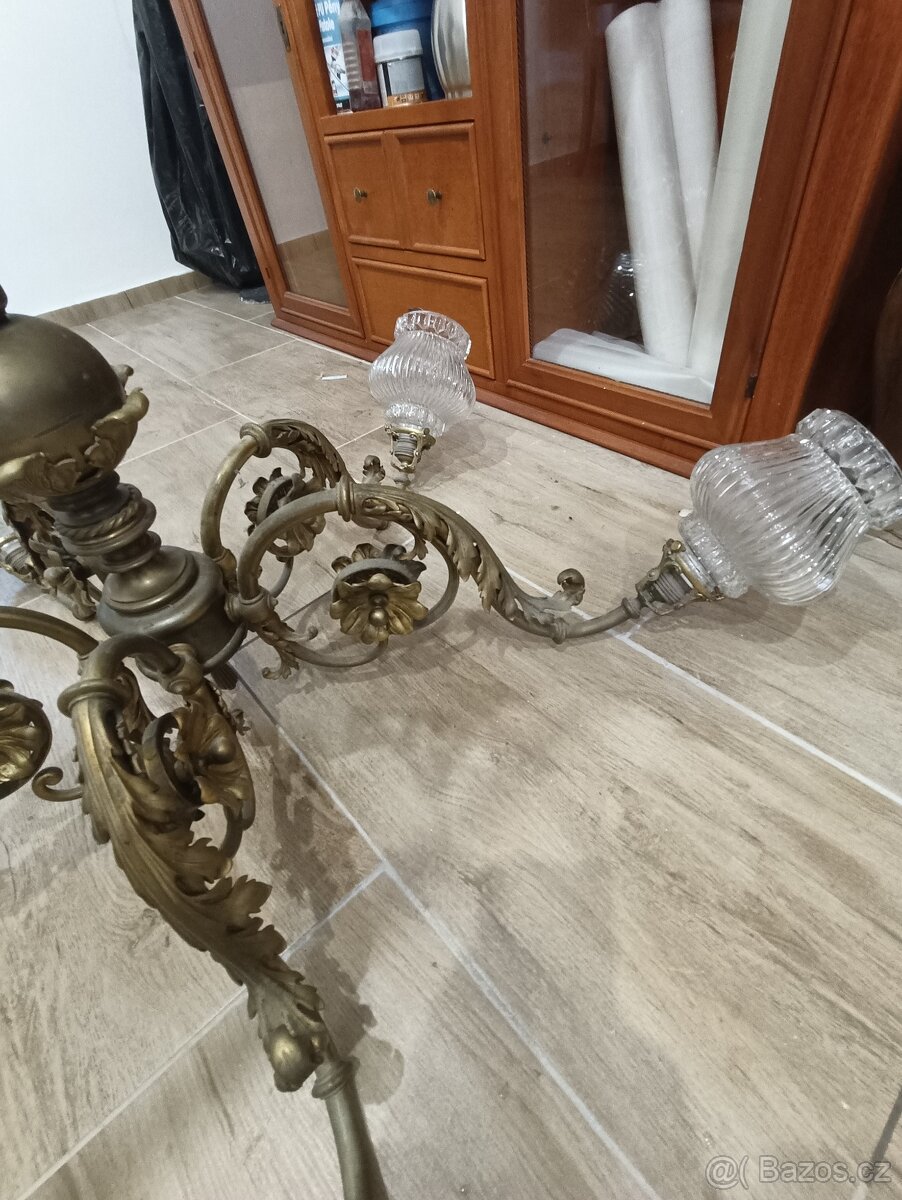 mosazný lustr 5 ramen - 10