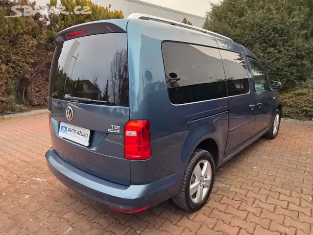VW Caddy Maxi 2.0 TDI,1.Majitel,7.Míst,Comfortline,serviska - 10