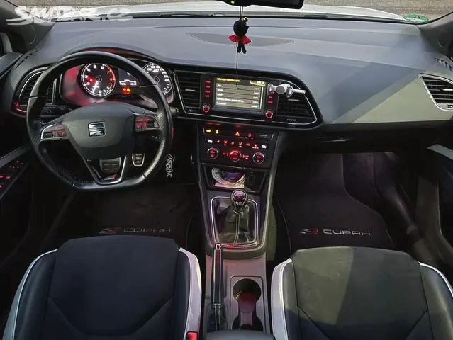 Seat Cupra 2,0 TSi 206 kW - 10