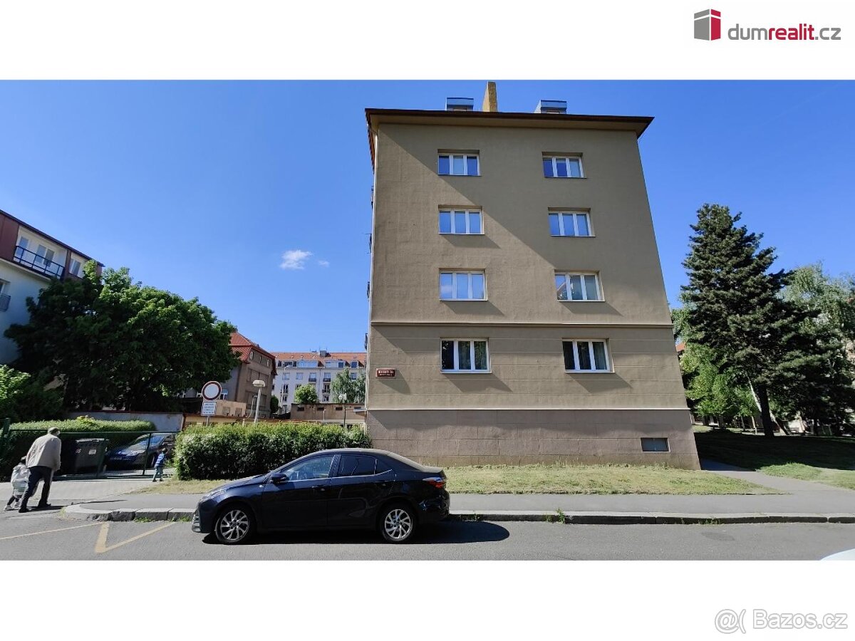 Pronájem garáže, 18,75 m2, Praha 6 - 10