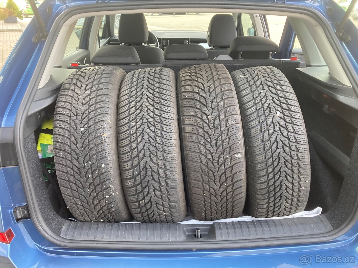 Škoda Kamiq 1,0 TSI 81kw - najeto 23tis km - 10