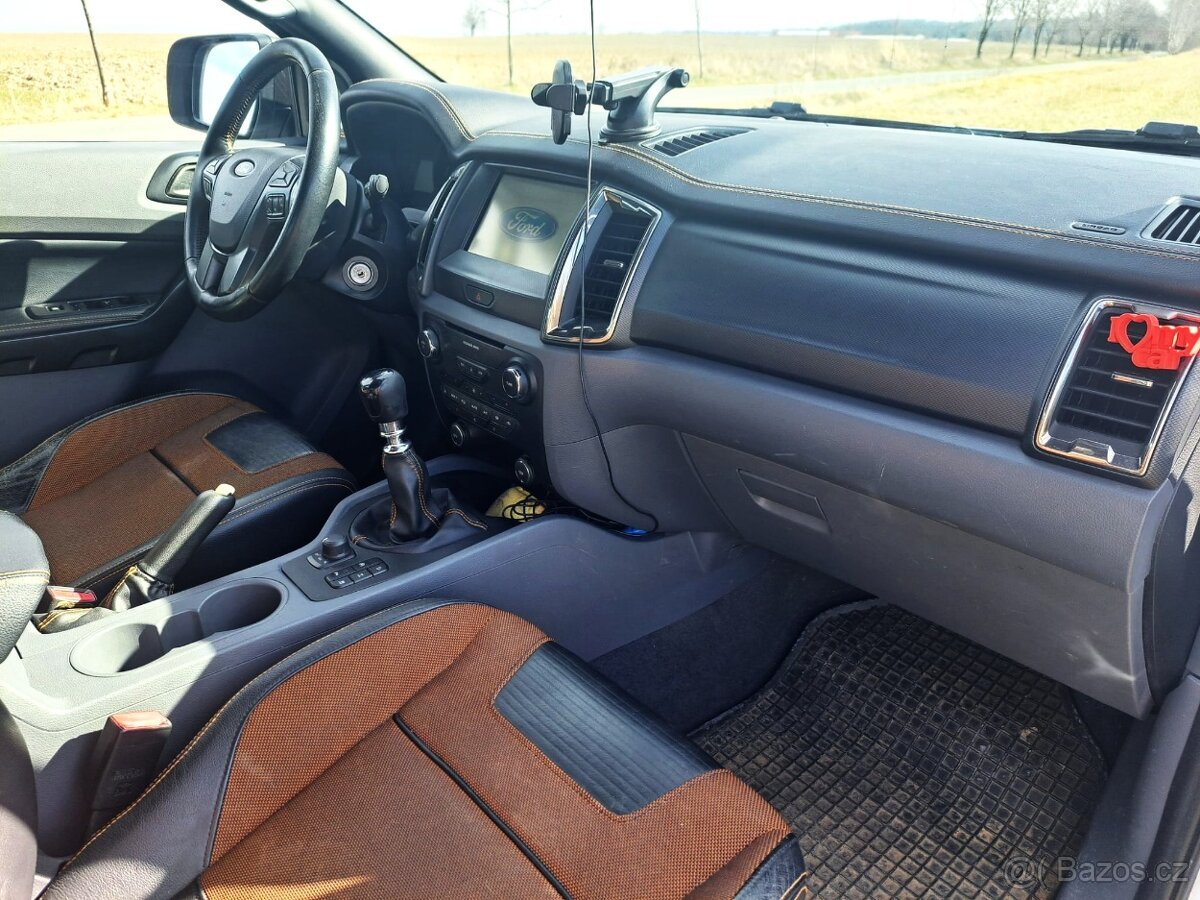 Ford Ranger WILDTRAK 3.2 2016 MANUÁL ALUROLETA BEZ ADBLUE - 10