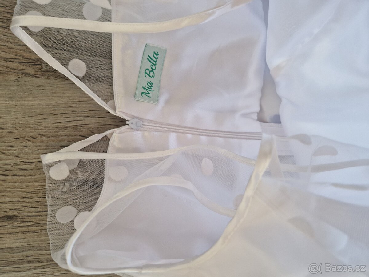 Krátké svatební šaty - 10