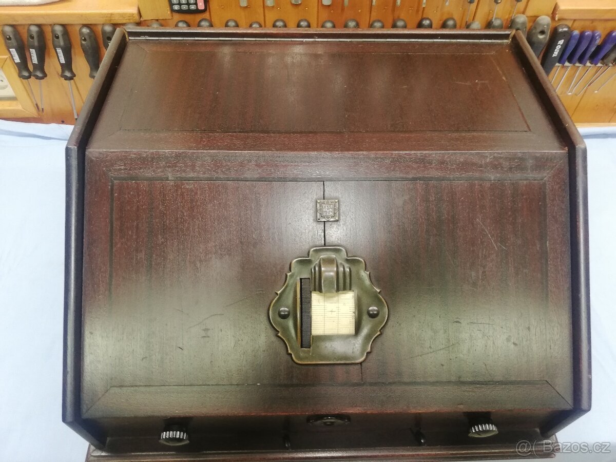 Prodám rádio telefunken 90w - 10