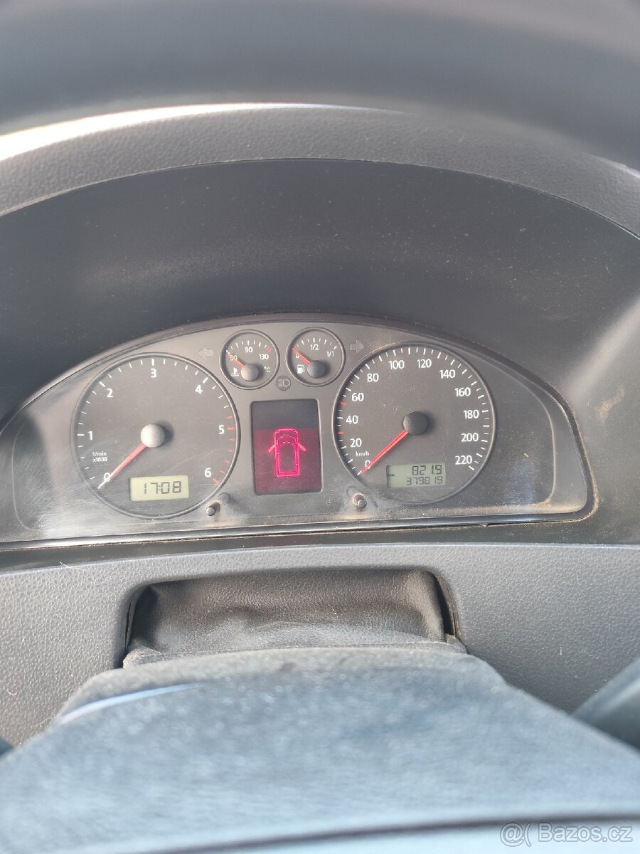 VW transporter T5 2.5tdi - 10