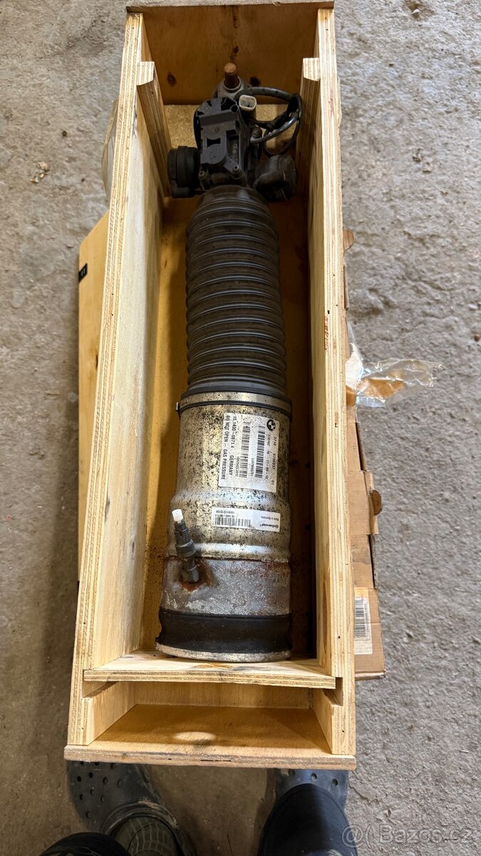 Bmw f01/f02 tlumiče - 10