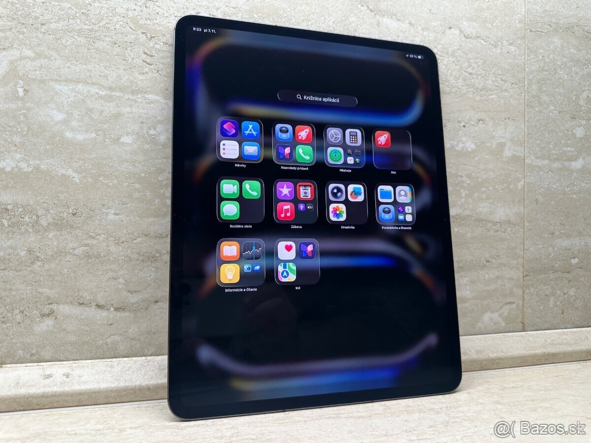 iPad Pro 13 256GB Wi-Fi + Cellular Space Black, 100% batéria - 10