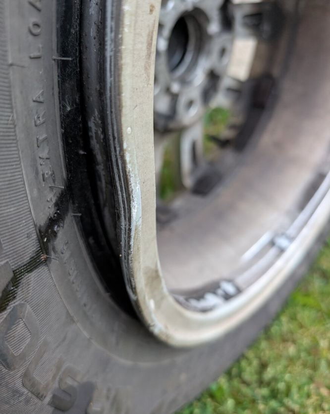 VW Passat 6.5Jx16 ET41 se zimní sada 3ks a 1ks na opravu - 10