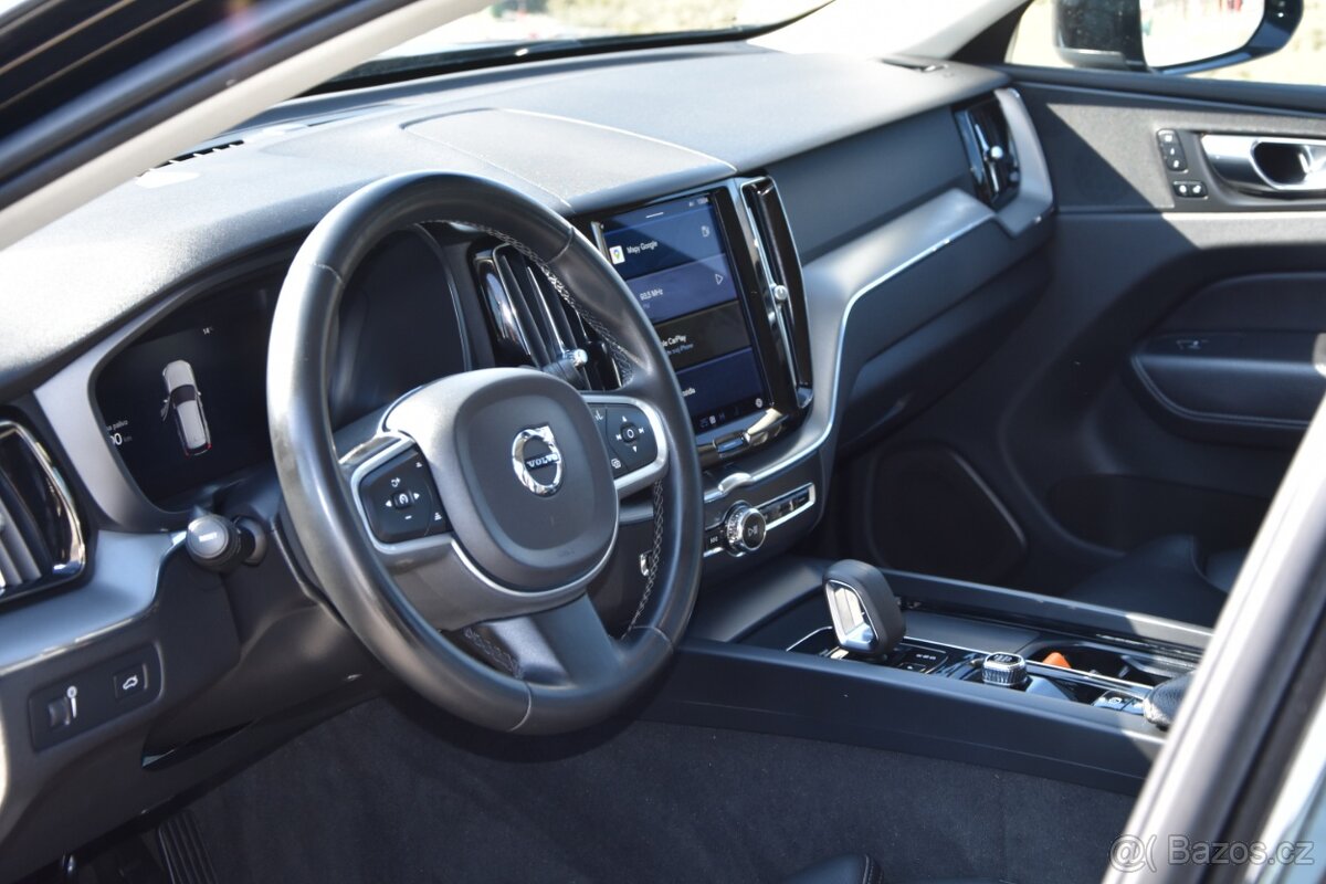 Volvo XC60 2.0 B4 mHEV Momentum A/T - 10