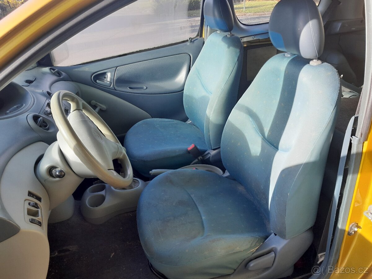 Toyota YARIS 1.0 VVT-i r.v. 1999-2005 - pouze díly - 10