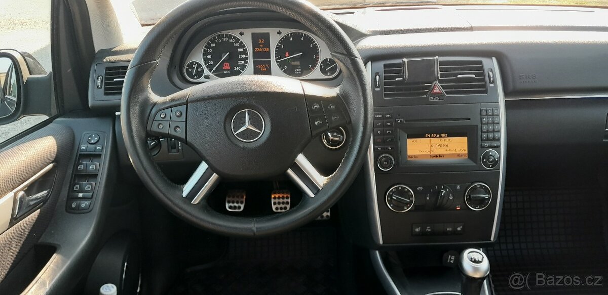 Mercedes Třídy B 180 CDI - 10