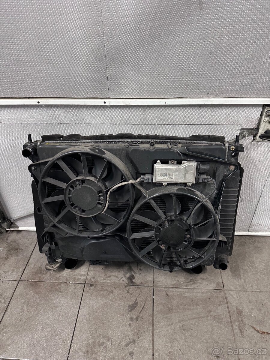 Opel Antara rv. 2014 předek Bílá barva - 10