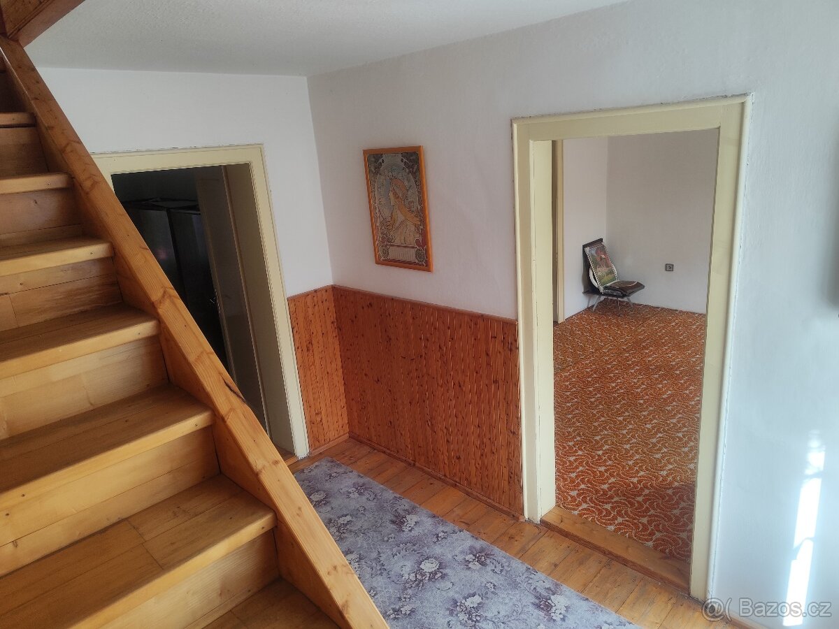 Prodej domu 6+1 • 218 m² - 10