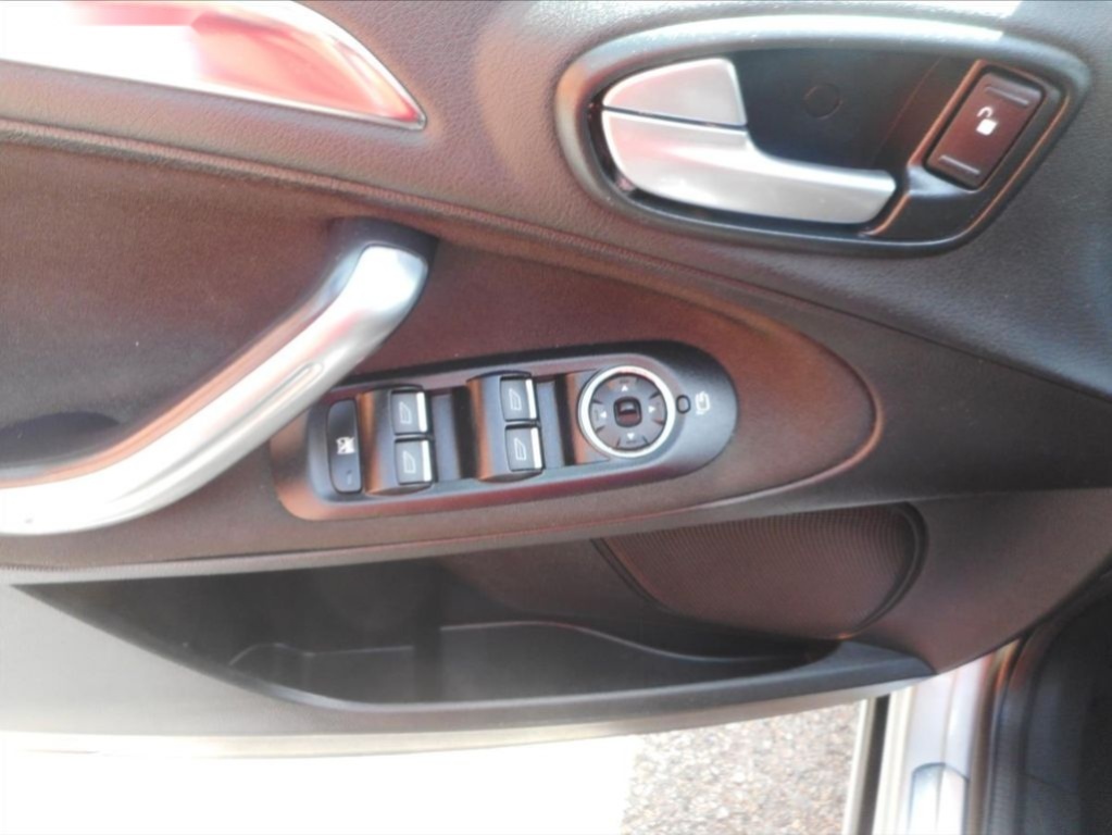 Ford S-MAX,2,2 TDCi Titanium - 10