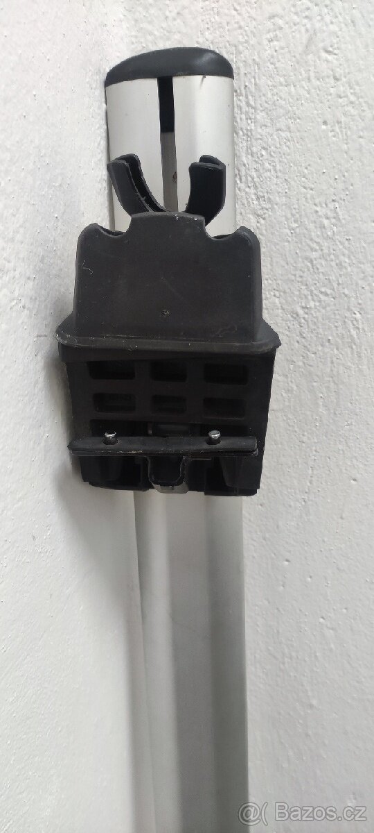 Střešní příčníky - 10