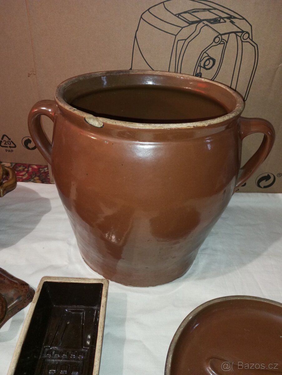 Keramický beránek - dvoudílný, hrnec s poklicí, bábovka aj. - 10