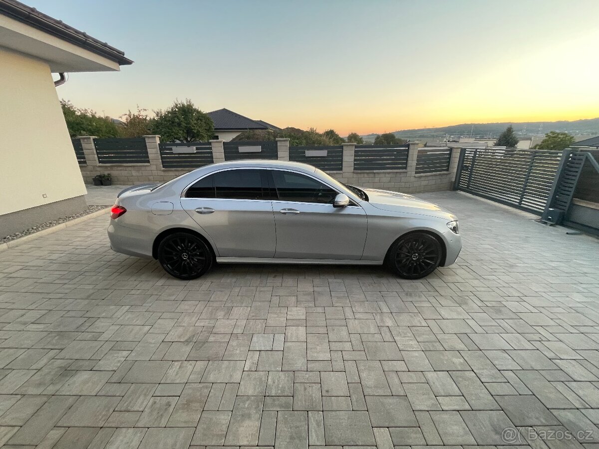 Mercedes E 200 4matic sedan AMG paket 2021 - 10
