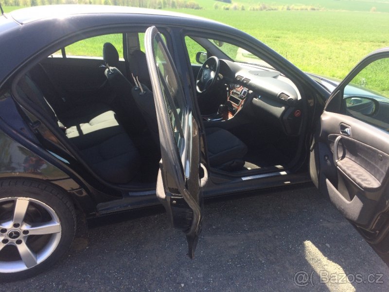 Mercedes Benz c220 cdi 105kw koupeno v CZ - 10