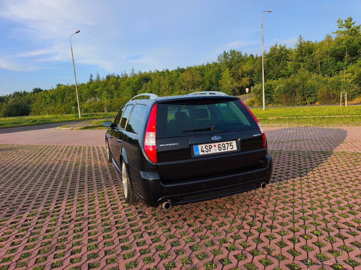 Ford Mondeo ST 220 - 10