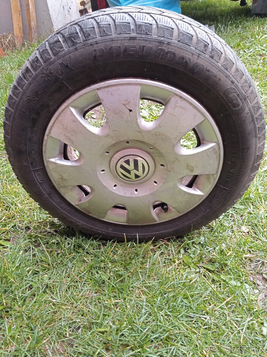 Plechové disky + pneu - 10