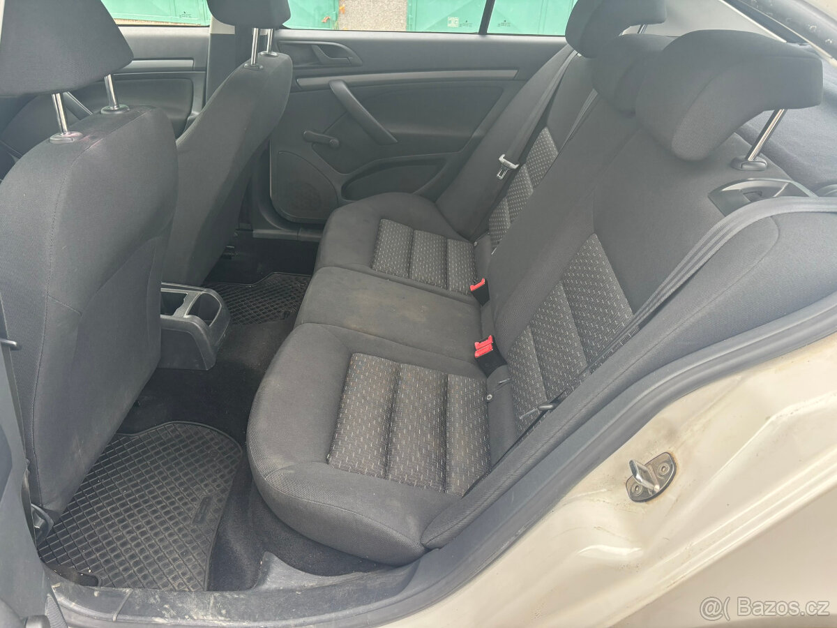 Škoda Octavia TSi 1.majitel ČR - 10