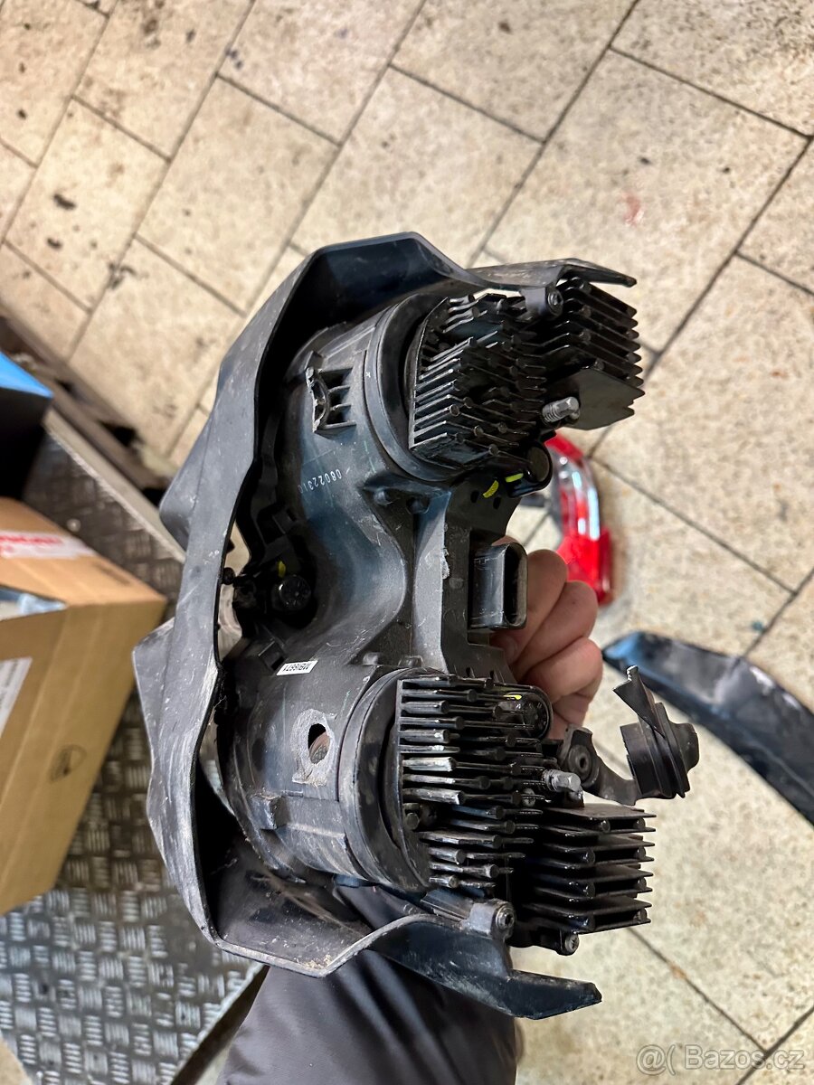 Ducati Streetfighter V4s - 10