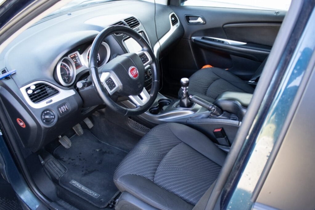 Fiat Freemont z roku 2014 - 10