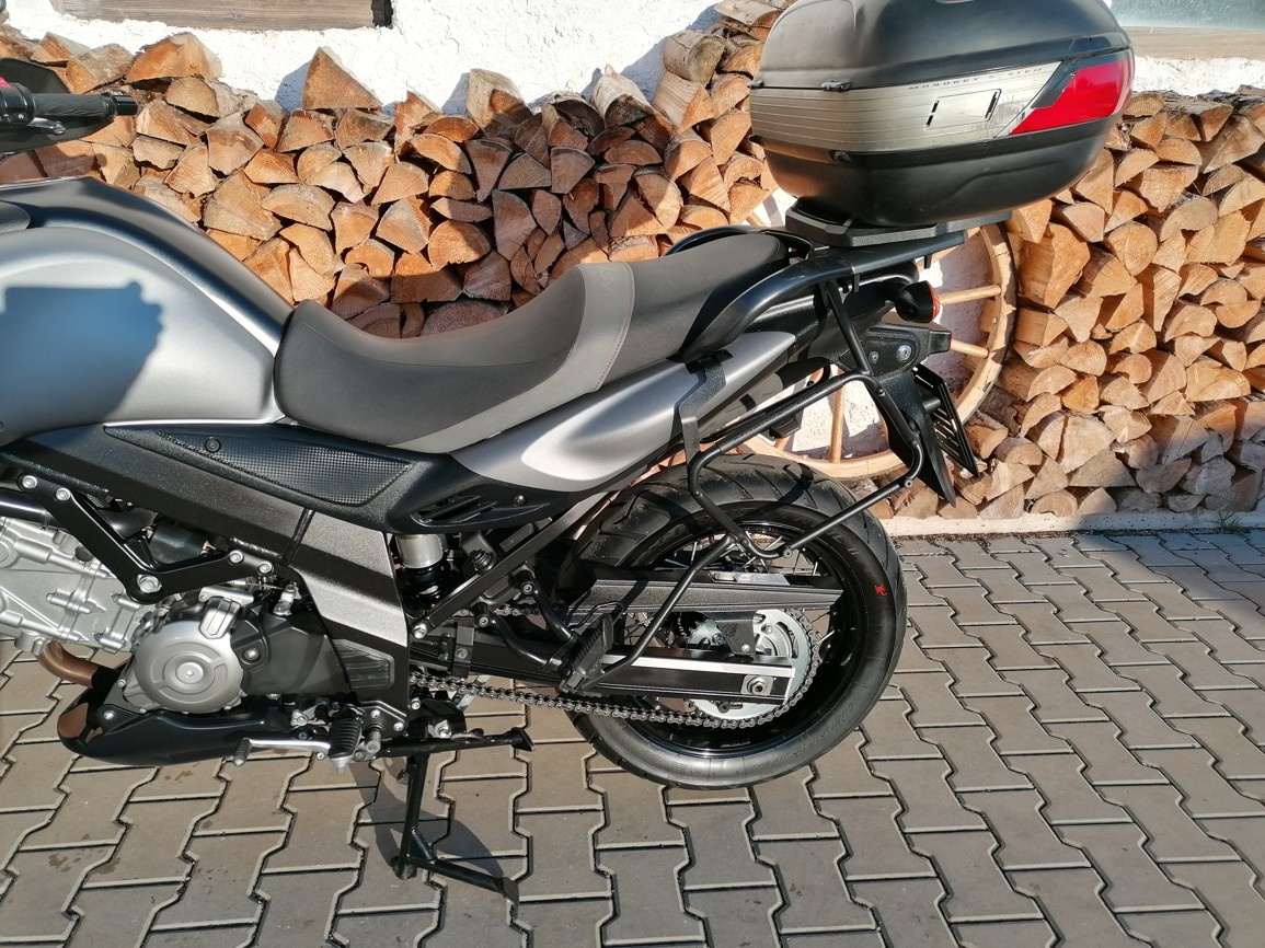 SUZUKI DL-650 V-strom XT ABS - 10