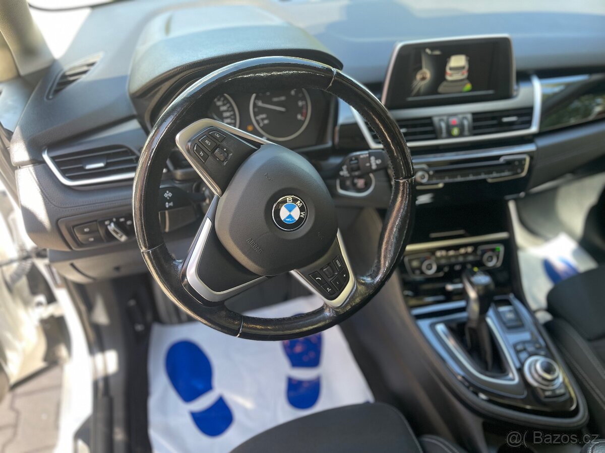 BMW 220d Sport - 10