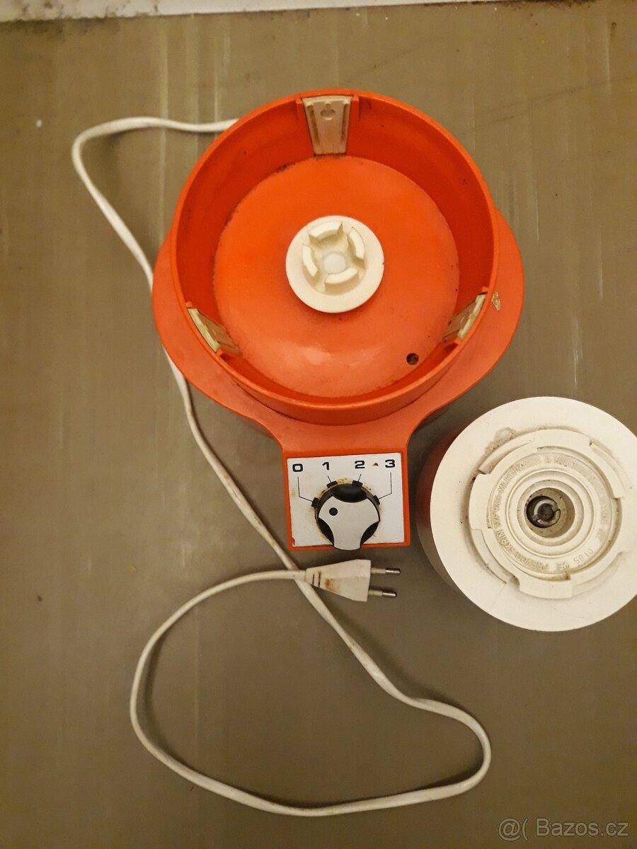 ELEKTRICKÝ MIXÉR ZN. ETA 0010 ( MOTOR ) - 10