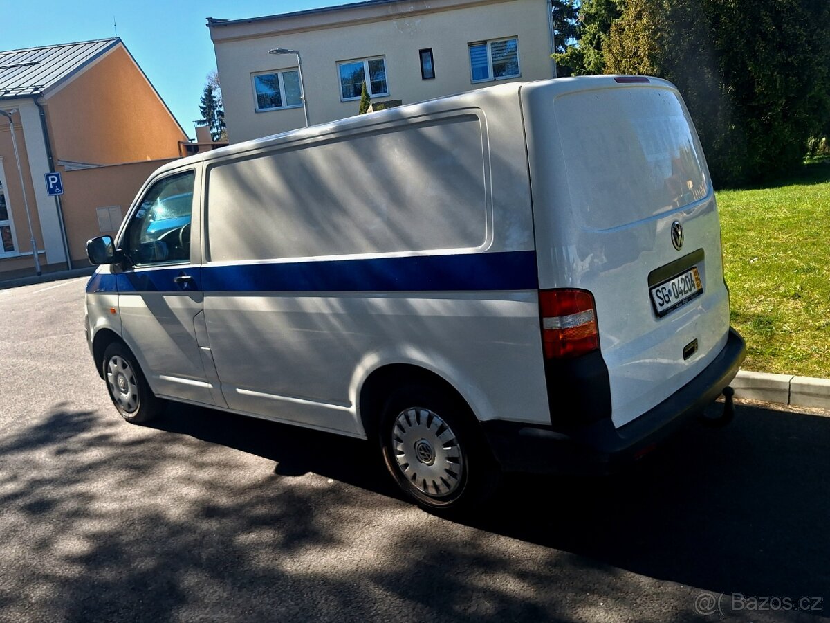 VW T5 1.9 77kw - 10