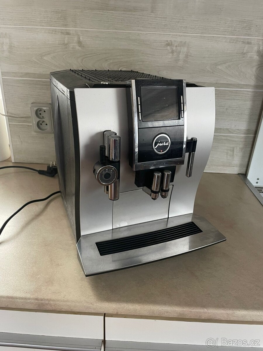 Jura kávovar - 10