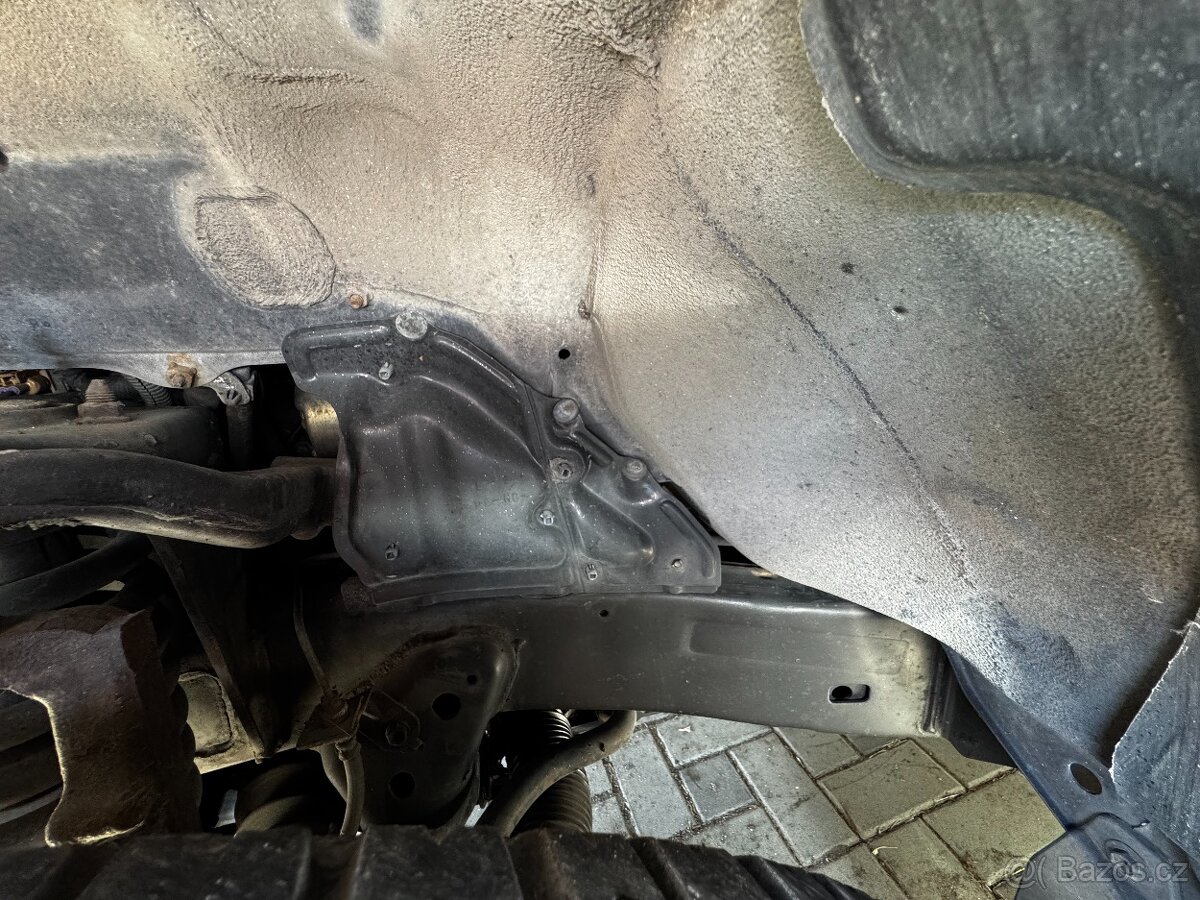 Toyota Land Cruiser 95 3,0 TDi 92kw 4x4 dovoz Taliansko - 10