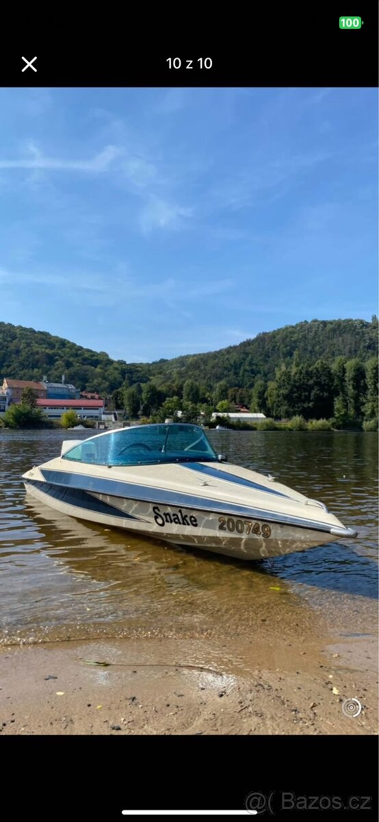 Motorova lod Vieser Shirocco - 10