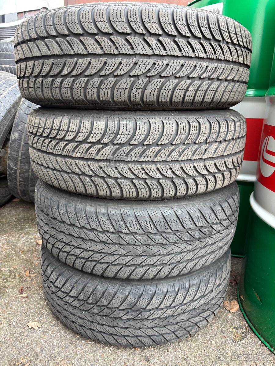 Ford fiesta 1.3 - 10