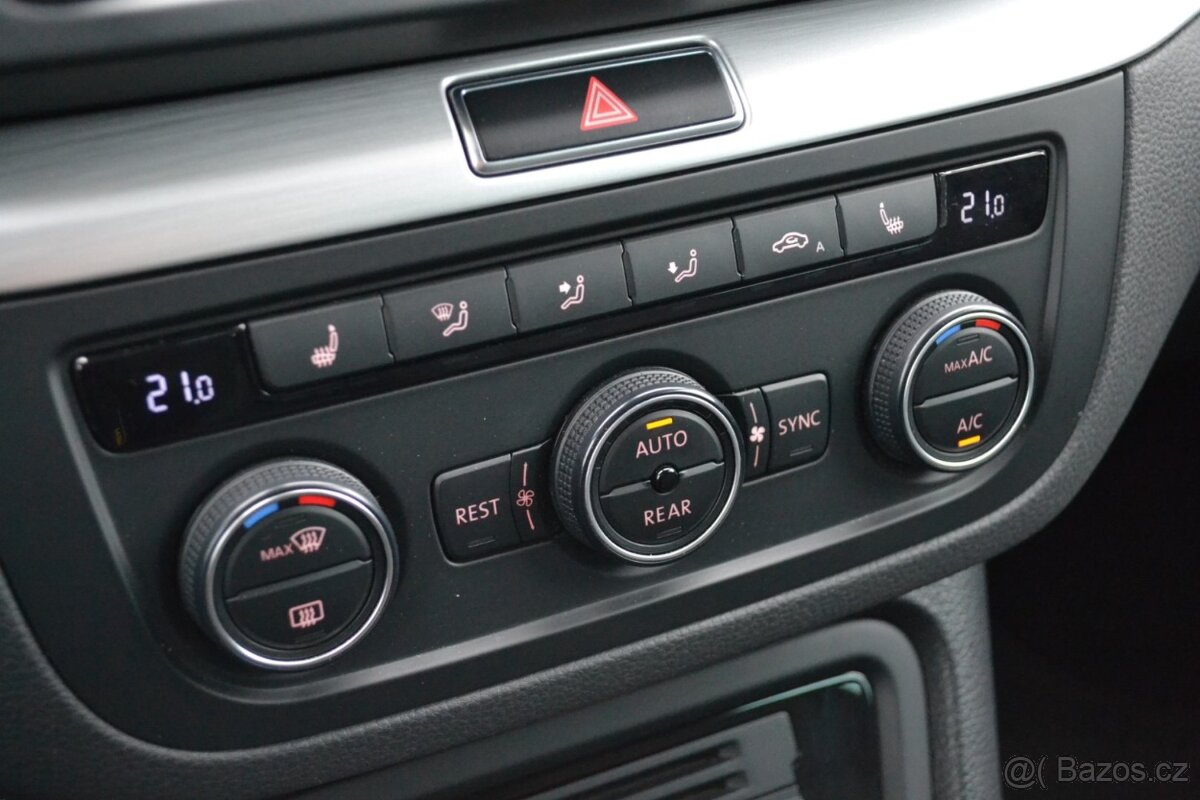 Volkswagen Sharan 2.0 TDI 4motion 110 kw 7 míst - 10