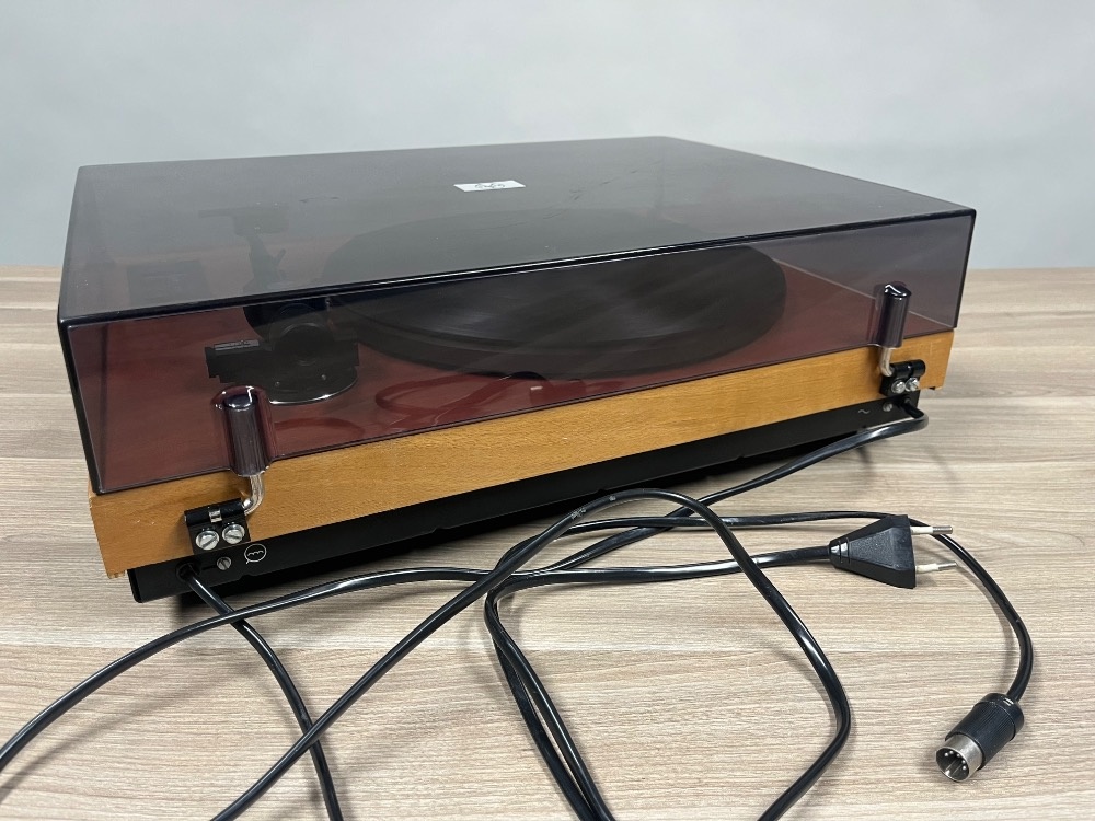 GRAMOFON TESLA NC452 - 10