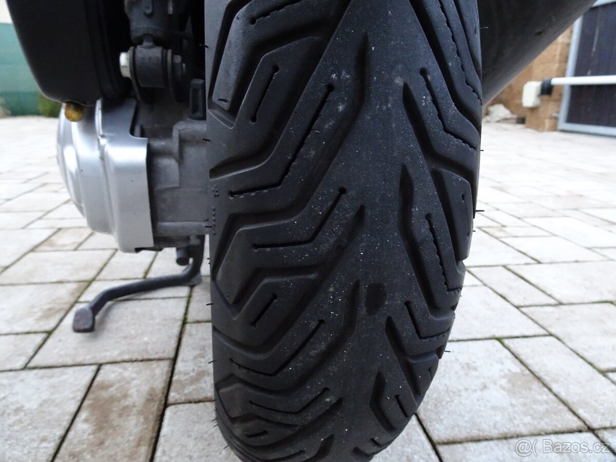 Piaggio Beverly 300 - 10